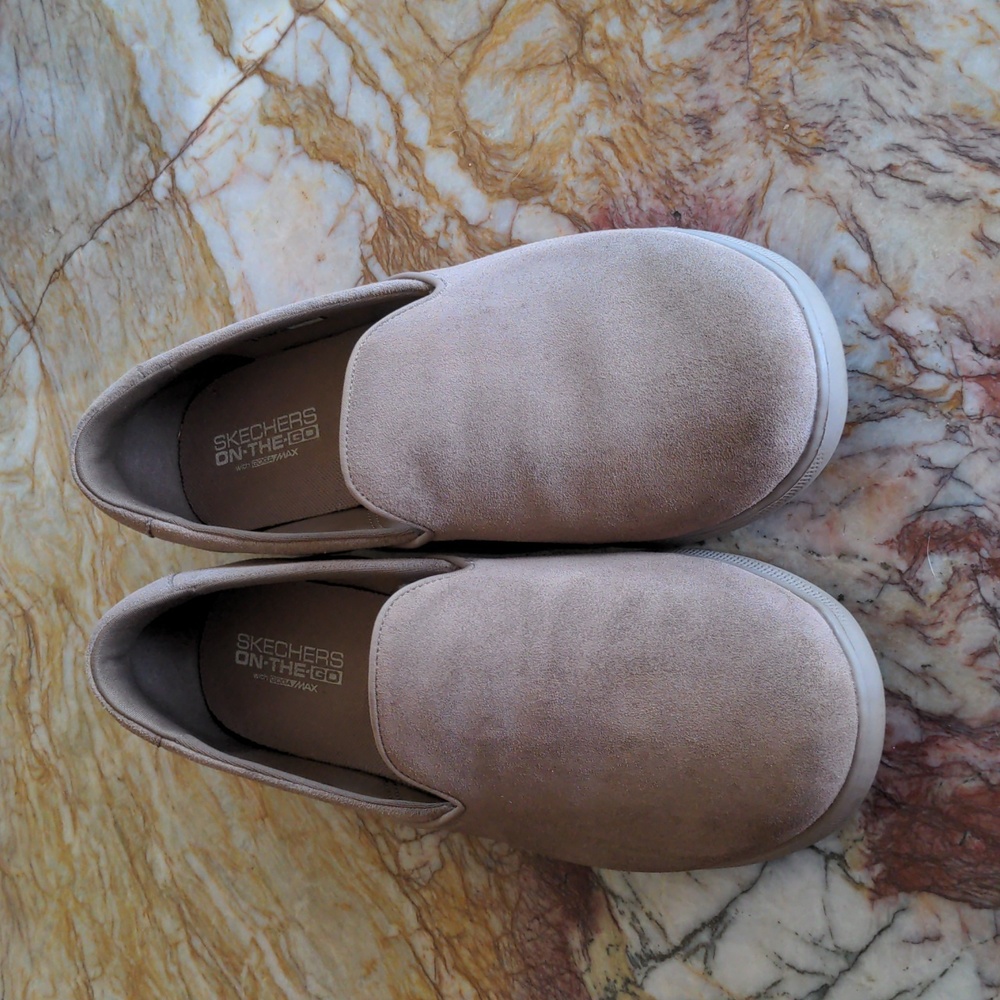 SKECHERS ON THE GO SLIP ON SHOES -11
